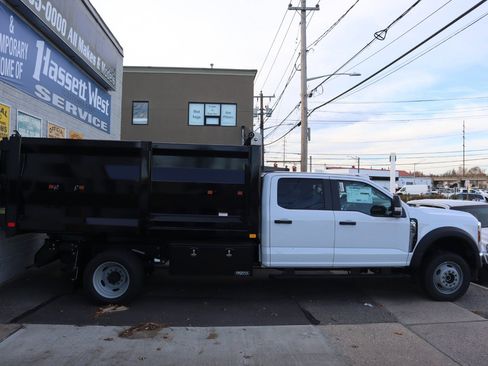 New 2026 Ford F550 4x4 Crew Cab image 2