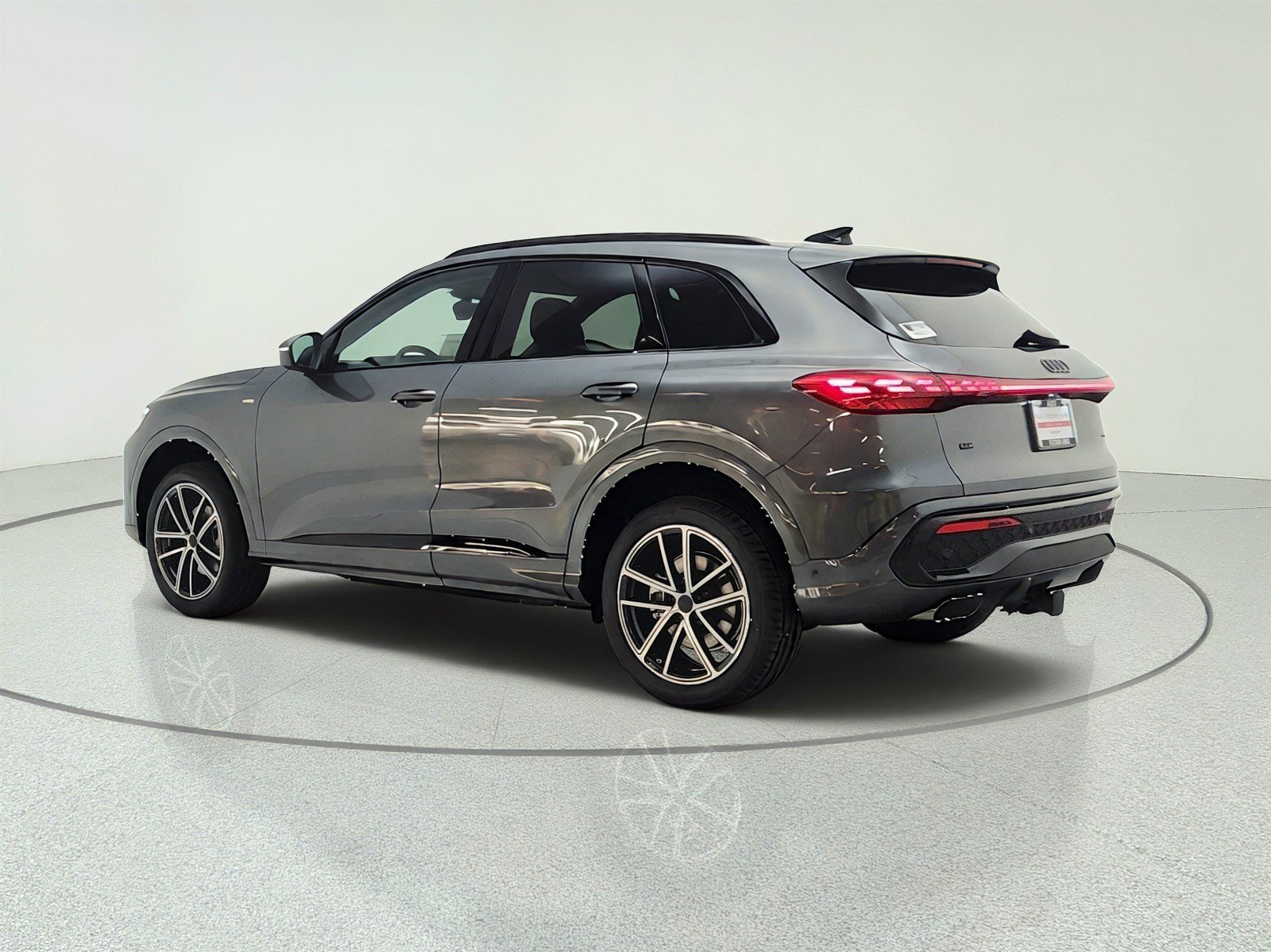 New 2026 Audi Q5 Premium Plus AWD/4WD image 7
