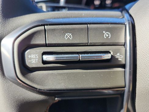 New 2026 GMC Canyon AT4 image 18