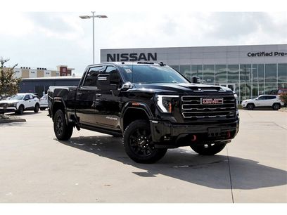 Used 2025 GMC Sierra 2500 AT4 w/ AT4 Premium Plus Package