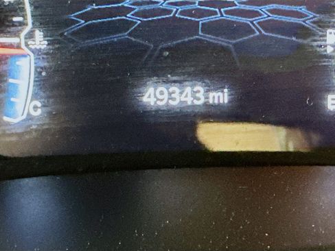 Used 2025 Jeep Compass Limited image 19