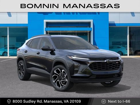 New 2026 Chevrolet Trax RS w/ Sunroof Package FWD image 8