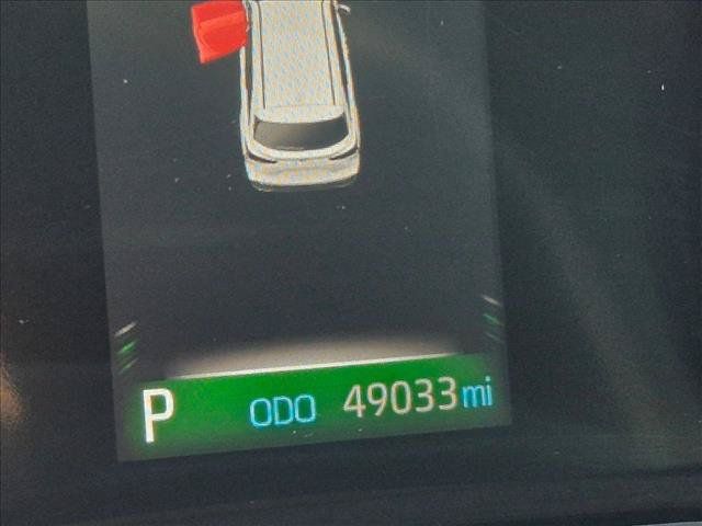 Used 2022 Toyota Sienna XSE FWD image 9