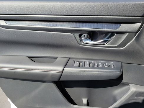 Used 2026 Honda CR-V Sport image 17