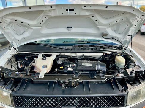 Used 2013 Chevrolet Express 3500 LT w/ LT Preferred Equipment Group image 11