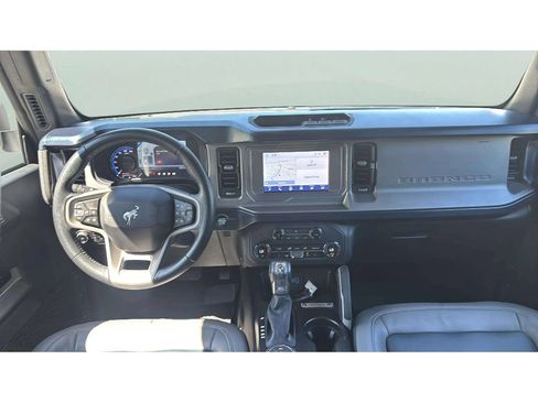 Used 2023 Ford Bronco Outer Banks AWD/4WD image 15