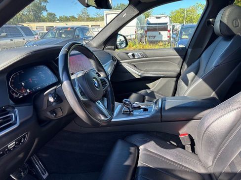 Used 2021 BMW X5 xDrive40i w/ M Sport Package image 10