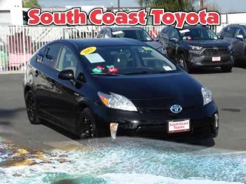 Used 2012 Toyota Prius Three image 2