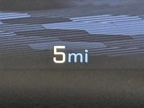 New 2026 Chevrolet Equinox LT w/ Safety and Technology Package image 10