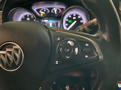 Used 2019 Buick Envision Essence image 17