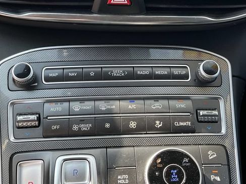Certified 2023 Hyundai Santa Fe Limited AWD/4WD image 35