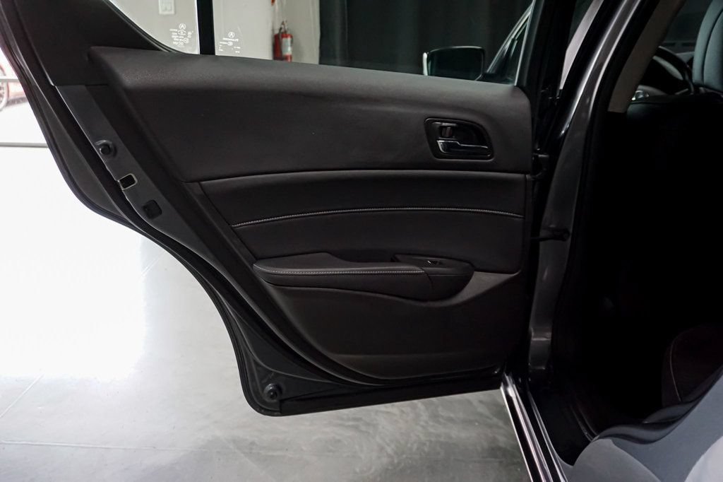 Used 2014 Acura ILX w/ Premium Package FWD image 62