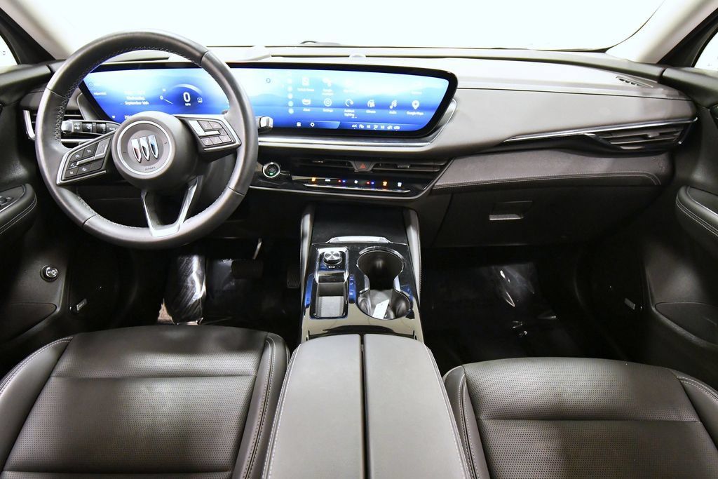 Used 2024 Buick Envision Preferred AWD/4WD image 3