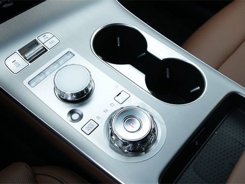 New 2026 Genesis GV70 2.5T Advanced image 16