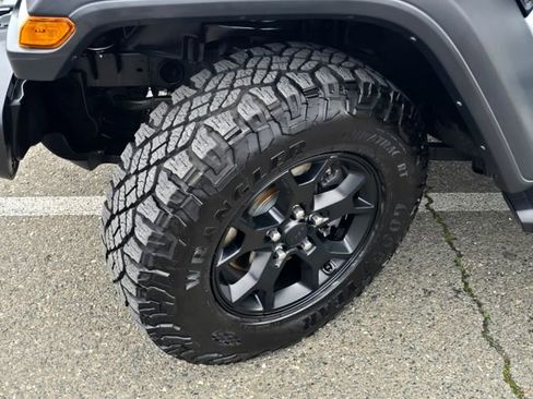 Certified 2021 Jeep Wrangler Unlimited Willys image 28