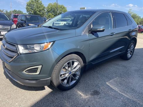 Used 2016 Ford Edge Titanium w/ Technology Package FWD image 5