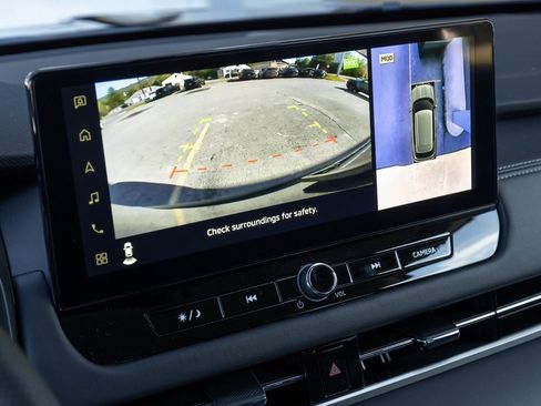 Used 2025 Mitsubishi Outlander SE image 27