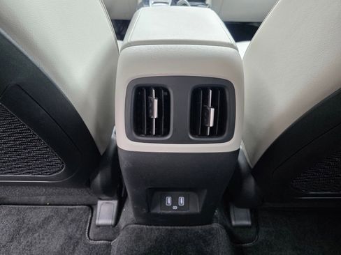 Used 2022 Hyundai Tucson Limited image 12