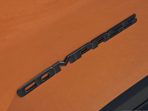 New 2026 Jeep Compass Latitude image 8