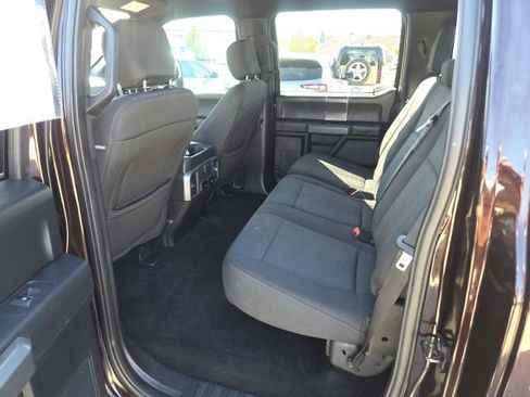Used 2018 Ford F150 XLT w/ Equipment Group 302A Luxury AWD/4WD image 16