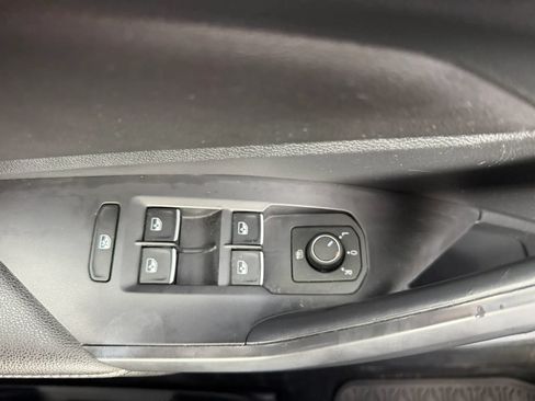 Used 2025 Volkswagen Jetta Sport FWD image 23