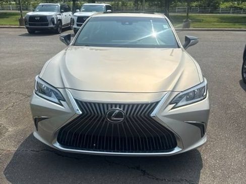 Used 2020 Lexus ES 350 w/ Accessory Package 2 FWD image 1