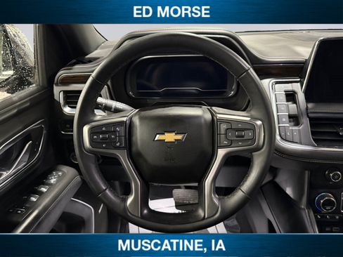 Used 2024 Chevrolet Tahoe Premier AWD/4WD image 12