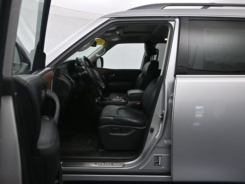Used 2021 Nissan Armada SL w/ Captain's Chairs Package AWD/4WD image 22