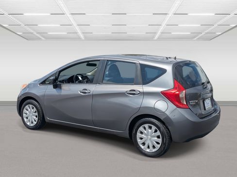 Used 2016 Nissan Versa Note SV image 3