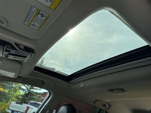 Used 2022 Subaru Outback Limited image 21