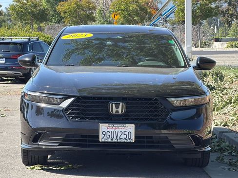 Used 2023 Honda Accord Sport image 9