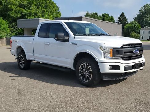 Used 2019 Ford F150 XLT w/ Equipment Group 301A Mid AWD/4WD image 3