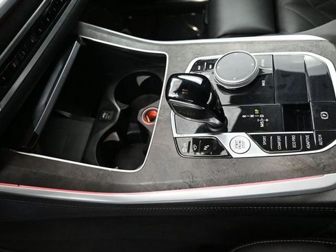 Used 2023 BMW X5 sDrive40i image 13