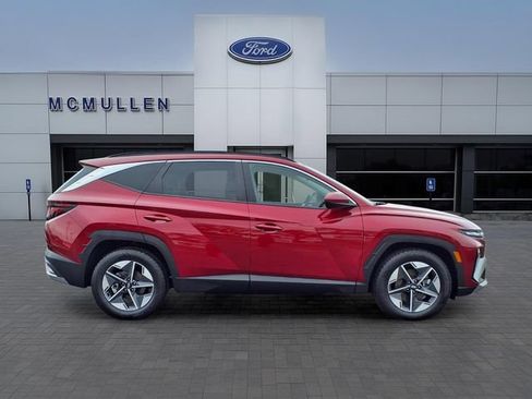 Used 2025 Hyundai Tucson SEL FWD image 8