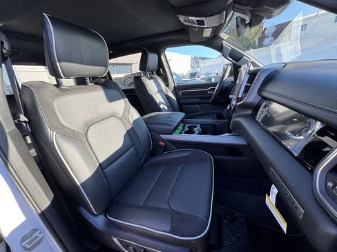 New 2026 RAM 1500 Laramie w/ Night Edition image 20