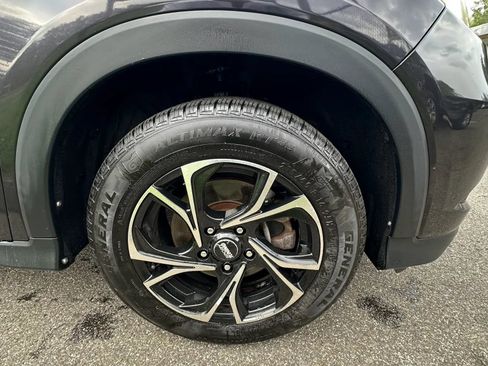 Used 2016 Honda HR-V LX image 12