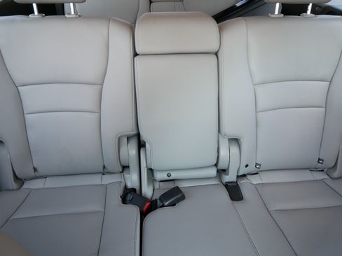 Used 2018 Honda Pilot EX-L image 13