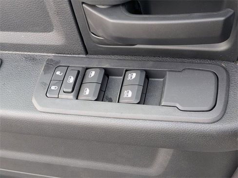 New 2026 RAM 3500 Tradesman w/ Bed Convenience Group image 15