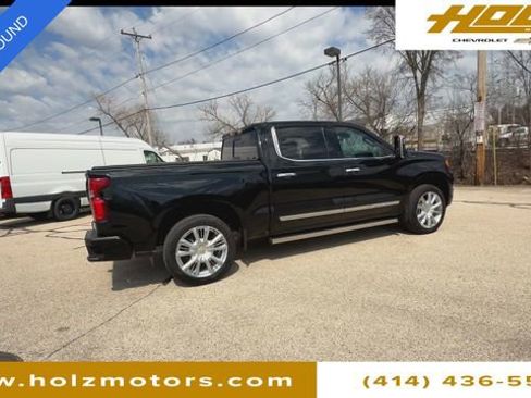 Certified 2024 Chevrolet Silverado 1500 High Country AWD/4WD image 9