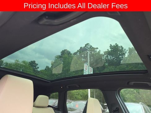 Used 2025 BMW X3 xDrive30i w/ Premium Package AWD/4WD image 23