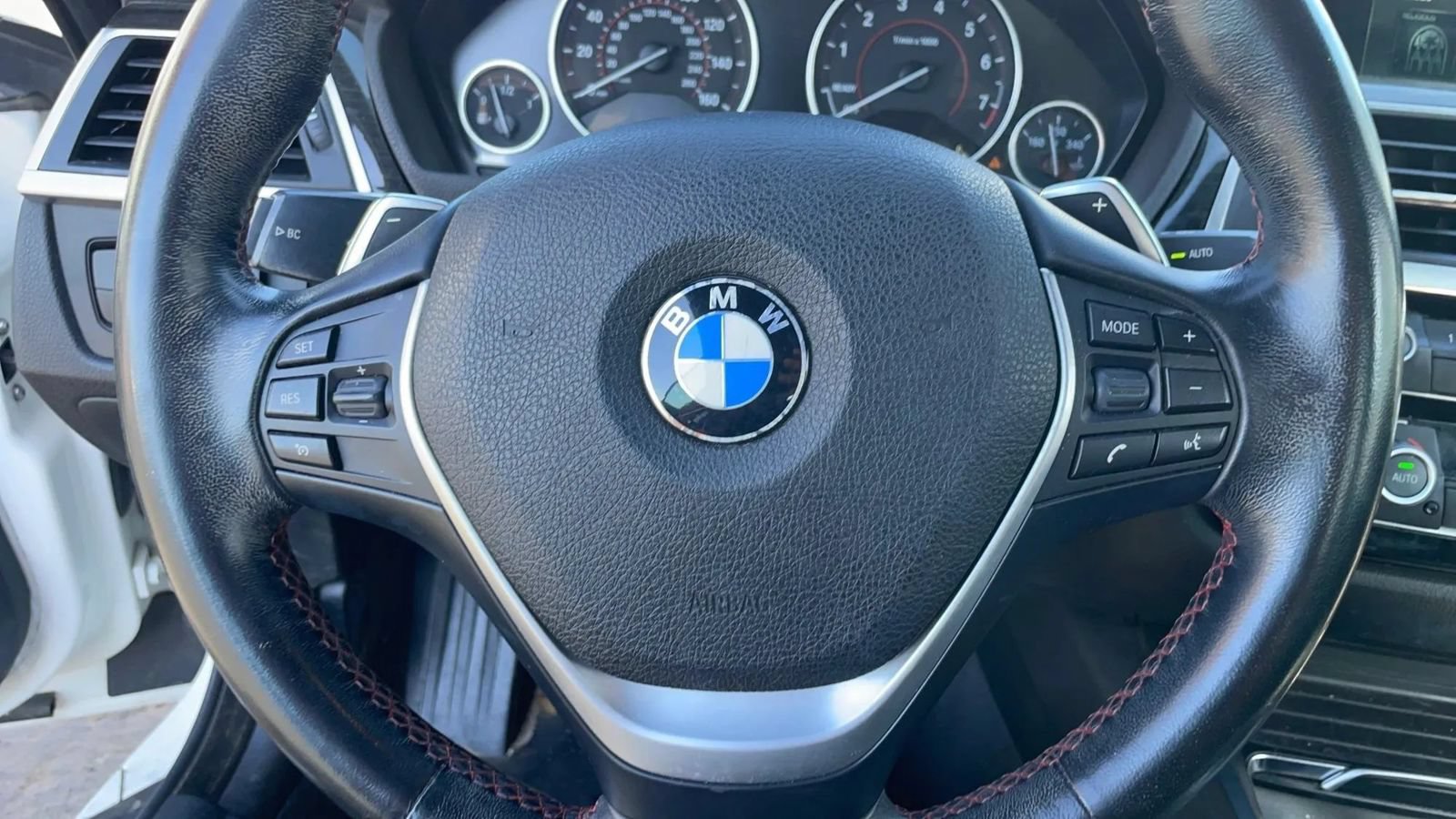 Used 2018 BMW 430i Convertible RWD image 19