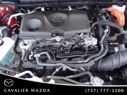Certified 2025 MAZDA CX-50 2.5 Hybrid w/ Preferred Pkg AWD/4WD image 40