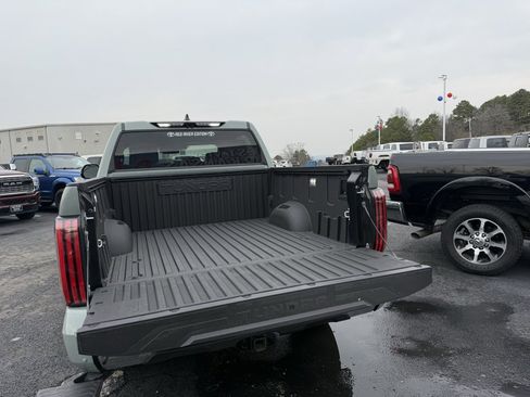 Used 2025 Toyota Tundra 1794 Edition image 7