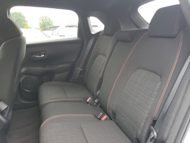 Used 2024 Honda HR-V Sport image 9