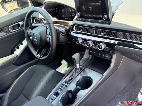Used 2026 Honda Civic Sport image 12