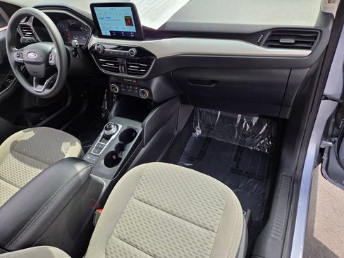 Certified 2022 Ford Escape SE FWD image 16