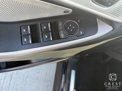 Used 2022 Ford Explorer Limited w/ Limited Technology Package image 12