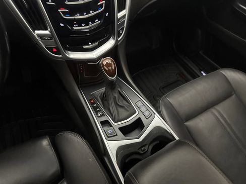 Used 2015 Cadillac SRX Luxury w/ Driver Awareness Package FWD image 18