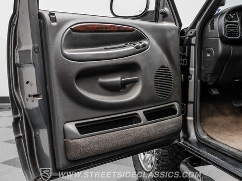 Used 2002 Dodge Ram 2500 Truck 2WD Quad Cab image 40