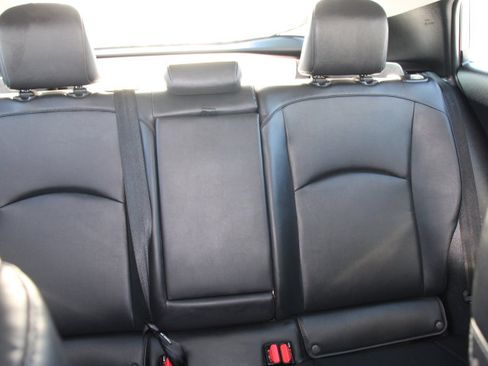 Used 2019 Toyota Prius XLE image 21